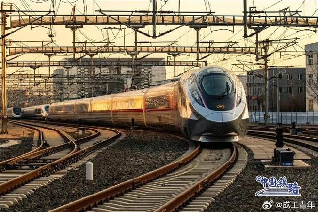 新澳2025正版免費資料和全球最快高铁试跑与全球最快高铁视频